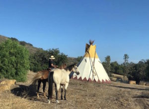 6016 Teepee Tent Agoura Hills