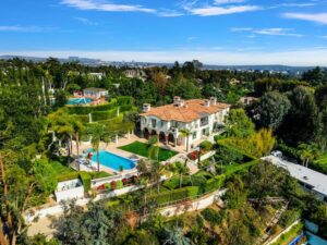 984 Mediterranean Beverly Hills