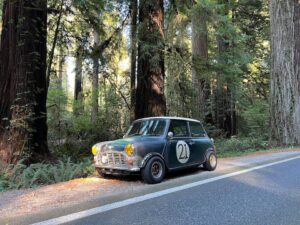 #76,027 Classic 1969 Mini Coupe