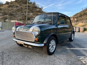 #76,028 Classic 1974 Mini Coupe