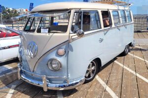 #76,070 Classic 1966 VW Bus