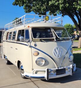 #76,067 Classic 1967 VW Bus