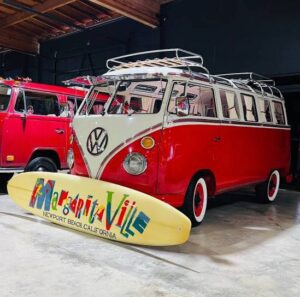 #76,064 1973 Red Classic VW Bus