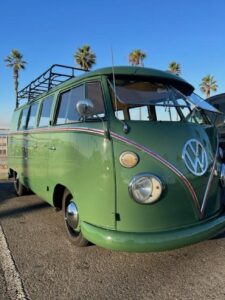 #76,110 Classic 1967 VW Bus