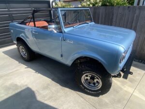 #76,110 Classic 1971 International Harvester Scout 800B Automatic 3 speed Power steering