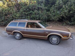 #76,123 1973 Ford Pinto Squire Station Wagon